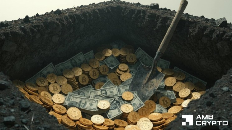 Is Riot Platforms’ 500 BTC sale an early warning for Bitcoin’s Q3?